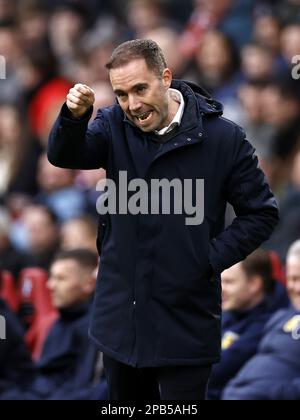 EINDHOVEN - SC Cambuur Leeuwarden entraîneur Sjors Ultee lors du match de première ligue néerlandais entre le PSV Eindhoven et le SC Cambuur Leeuwarden au stade Phillips sur 12 mars 2023 à Eindhoven, pays-Bas. ANP MAURICE VAN STONE Banque D'Images