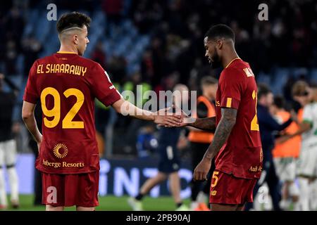 Roma, Italie. 12th mars 2023. Stephan El Shaarawy et Georginio Wijnaldum d'AS Roma à la fin de la série Un match de football entre AS Roma et US Sassuolo au stade Olimpico à Rome (Italie), 12 mars 2023. Photo Andrea Staccioli/Insidefoto crédit: Insidefoto di andrea staccioli/Alamy Live News Banque D'Images