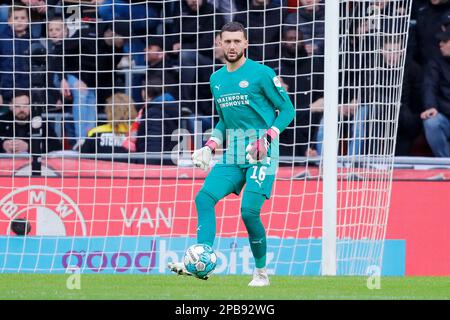 12-03-2023: Sport: PSV v Cambuur EINDHOVEN, PAYS-BAS - MARS 12: Gardien de but Joel Drommel (PSV Eindhoven) pendant le match Eredivisie PSV Eindhoven Banque D'Images