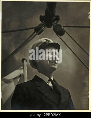 Capitaine William Frank Cook, deuxième commandant du HMAS Wyatt EARP. Banque D'Images