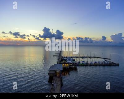 Fairhope, Alabama Pier au coucher du soleil Banque D'Images