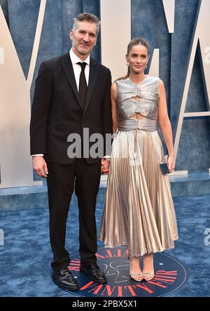 Beverly Hills, États-Unis. 12th mars 2023. David Benioff et Amanda Peete arrivent à la Vanity Fair Oscar Party qui s'est tenue au Wallis Annenberg Centre for the Performing Arts on 12 mars 2023 à Beverly Hills, CA. © OConnor-Arroyo/AFF-USA.com crédit: AFF/Alamy Live News Banque D'Images