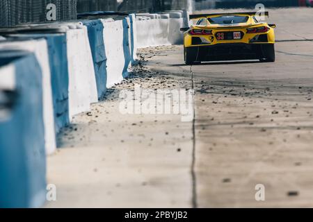 Sebring, Floride, États-Unis - 13/03/2023, 33 KEATING Ben (états-unis), VARRONE Nicolas (arg), CATSBURG Nicky (nld), Corvette Racing, Chevrolet Corvette C8.R, Action pendant le Prologue du Championnat du monde d'endurance 2023 de la FIA, de 11 mars à 12, 2023 sur le circuit international de Sebring à Sebring, Floride, Etats-Unis - photo Thomas fenêtre / DPPI Banque D'Images