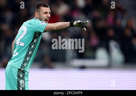 Turin, Italie. 12th mars 2023. Turin, Italie, 12 mars 2023, Martin Turk de UC Sampdoria gestes pendant la série Un match entre Juventus FC et UC Sampdoria au stade Allianz sur 12 mars 2023 à Turin, Italie . Credit: Marco Canoniero / Alamy Live News Banque D'Images