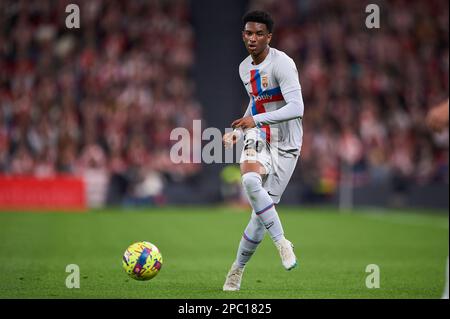 Bilbao, Espagne. 12 mars 2023, Alejandro Balde du FC Barcelone lors du match de la Liga entre le club athlétique et le FC Barcelone, a joué au stade San Mames sur 12 mars 2023 à Bilbao, en Espagne. (Photo de Cesar Ortiz / PRESSIN) Banque D'Images