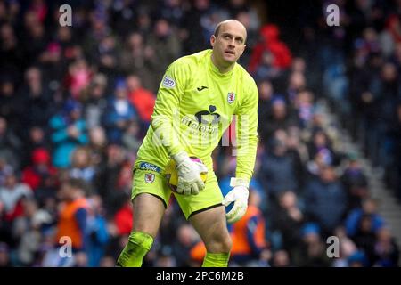 Jamie Macdonald, gardien de but de l'équipe de football écossaise, Raith Rovers jouant dans les quarts de finale de la coupe écossaise à Ibrox contre le FC Rangers. Banque D'Images