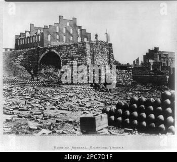 Ruines de l'arsenal, Richmond, Virginie / Alex. Gardner, photographe... Illus. Dans : le livre de croquis de la guerre de Gardner / Alexander Gardner. Washington, D.C. : Philp & Solomons, [c1866], v. 2, no 91, droit d'auteur par A. Gardner, titre de l'article. Conservateurs, Confederate, Virginia, Richmond, 1860-1870, Ruins, Virginia, Richmond, 1860-1870, États-Unis, Histoire, Guerre civile, 1861-1865, installations militaires, Confederate. Banque D'Images