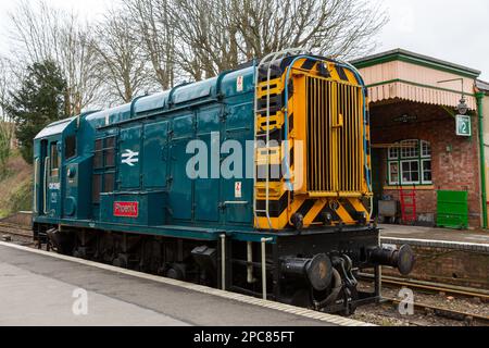 Shunter électrique diesel British Rail classe 08 numéro 288. Construit en 1955 comme un shunter à usage général utilisé dans les sidages et les chantiers de fret. Banque D'Images