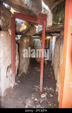 Dolmens dans l'ouest de la Tunisie. Les Mégalthes d'Ellès, Kef, Tunisie, exploration des mégalithes antiques Banque D'Images