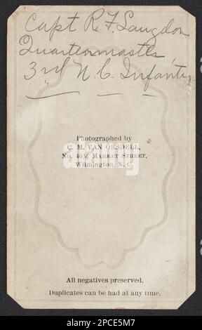 Capitaine Richard F. Langdon de Co E, 1st North Carolina Infantry Regiment et 3rd North Carolina Infantry Regiment en uniforme / photographié par C.M. Van Orsdell, n° 40 1/2 Market Street, Wilmington, N.C.. Collection de photos de la guerre civile de la famille Liljenquist , pp/papier liljpaper. Langdon, Richard F, 1828-1895, Confederate States of America, Army, North Carolina Infantry Regiment, 1st, People, 1860-1870, soldats, Confederate, 1860-1870, uniformes militaires, Confederate, 1860-1870, États-Unis, Histoire, Guerre civile, 1861-1865, personnel militaire, Confédéré. Banque D'Images