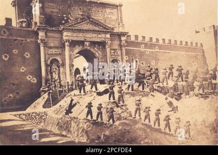 1870 , 20 septembre , ROMA , ITALIE : La BRÈCHE DI PORTA Pia dans un photomontage .la capture de Rome (20 septembre 1870) a été l'événement final du long processus connu sous le nom d'unification de l'Italie, qui a conduit à l'unification de la péninsule italienne sous les bras de la Maison de Savoie dans le 19th siècle. - FOTOMONTAGGIO - BERSAGLIERI - UNITÀ D'ITALIA - RISORGIMENTO - ROME - ITALIA - FOTO STORICHE - HISTOIRE - GEOGRAFIA - GÉOGRAPHIE - SAVOIA - SAVOIE - TRUCCO FOTOGRAFICO ---- Archivio GBB Banque D'Images