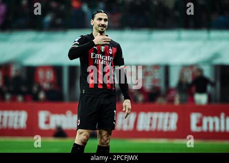 Milan, Italie. 13th mars 2023. Zlatan Ibrahimovic de l'AC Milan gestes pendant la série italienne Un match de championnat de football AC Milan vs Salernitana au stade San Siro à Milan, Italie sur 13 mars 2023 Credit: Piero Cruciatti/Alay Live News Credit: Piero Cruciatti/Alay Live News Banque D'Images