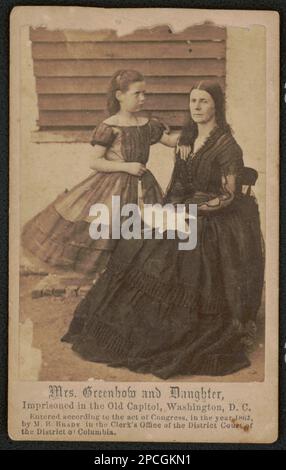 Mme Greenhow et sa fille, emprisonnées dans l'ancien Capitole, Washington, D.C.. Liljenquist Family Collection of civil War Photographs , pp/liljpaper, pp/liljwoch. Greenhow, Rose O'Neal, 1814-1864, Duvall, Rose Greenhow, 1853-1910, espions, 1860-1870, filles, 1860-1870, Prisonniers de guerre, Washington (D.C.), 1860-1870, États-Unis, Histoire, Guerre civile, 1861-1865, femmes, États-Unis, Histoire, Guerre civile, 1861-1865, enfants, États-Unis, Histoire, Guerre civile, 1861-1865, opérations secrètes, Confederate, États-Unis, Histoire, Guerre civile, 1861-1865, prisonniers, confédéré. Banque D'Images