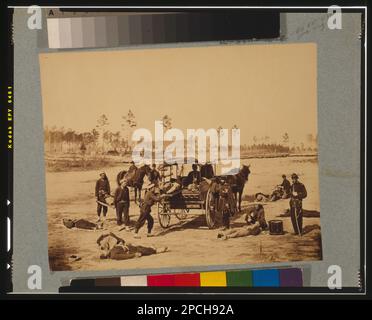 Exercice d'ambulance au quartier général de l'Armée de Potomac, près de la gare de Brandy, Virginie, mars 1864. N° 285, Collection de photographies de la guerre de Sécession , négatifs pour copies en verre : LC-B811-1078-B et LC-B811-1078-D. Soldats, Virginie, Brandy Station, 1860-1870, ambulances, Virginia, Brandy Station, 1860-1870, États-Unis, History, Guerre civile, 1861-1865, aspects médicaux, Union. Banque D'Images