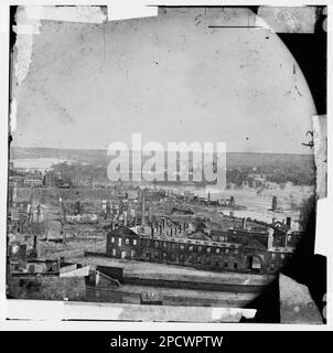 Richmond, Virginie. Ruines de l'Arsenal d'État et vue sur la rivière James. Photographies de guerre civile, 1861-1865 , FForms fait partie de la collection négative produite et publiée par Alexander Gardner. États-Unis, Histoire, Guerre civile, 1861-1865. Banque D'Images