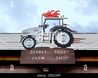 Chipping Norton, Royaume-Uni - 12 mars 2023: Diddly Squat Farm Shop ouvert en 2020 par Jeremy Clarkson et Lisa Hogan dans les Cotswolds. Banque D'Images
