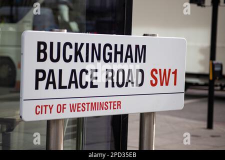 Panneau Buckingham Palace Road. Banque D'Images