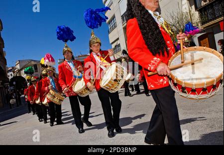 Judios (colinegros juifs à queue noire). Semaine sainte procession.Baena. La province de Córdoba. Espagne Banque D'Images