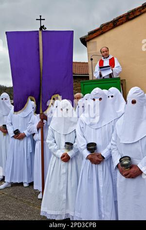 Procession du Vendredi Saint, de Bercianos de Aliste, Province de Zamora, Castilla Leon, Espagne Banque D'Images