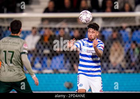 DOETINCHEM, PAYS-BAS - MARS 13: Rio Hillen de Graafschap dirige le ballon pendant le match Keuken Kampioen Divie entre de Graafschap et PEC Zwolle à de Vijverberg sur 13 mars 2023 à Doetinchem, pays-Bas (photo de René Nijhuis/Orange Pictures) Banque D'Images