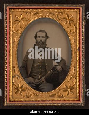 Privé Henry Carpenter Mathewson of Co E, 1st Connecticut Heavy Artillery Regiment en uniforme. Liljenquist Family Collection of civil War Photographs , série de photos FAmbrotype/Tintype , pp/liljunion. Mathewson, Henry Carpenter, 1833-1877, États-Unis, Army, Connecticut Artillery Regiment, 1st (1862-1865), People, 1860-1870, soldats, Union, 1860-1870, uniformes militaires, Union, 1860-1870, États-Unis, Histoire, Guerre civile, 1861-1865, personnel militaire, Union. Banque D'Images