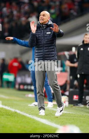 Cologne, Allemagne. 10th mars 2023. Thomas LETSCH (VfL Bochum, entraîneur-chef), geste. Cologne Soccer 1st Bundesliga Matchday 24 Matchday 24 FC Cologne VfL Bochum 10 mars 2023 RheinEnergie Stade Cologne #DFL les règlements interdisent toute utilisation de photographies comme séquences d'images et/ou quasi-vidéo # crédit: dpa/Alay Live News Banque D'Images