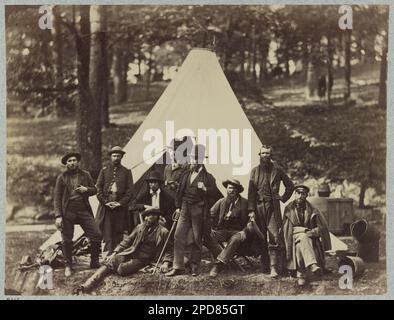 Scouts et guides de l'Armée de Potomac, Berlin, Md., octobre 1862. N° 4219, titre de l'article, Illus. Dans : le livre de croquis de la guerre de Gardner / Alexander Gardner. Washington, D.C. : Philp & Solomons, [c1866], v. 1, pl. 28, Don; Col. Godwin Ordway; 1948. Etats-Unis, Histoire, Guerre civile, 1861-1865, Etats-Unis, Maryland, Berlin. Banque D'Images