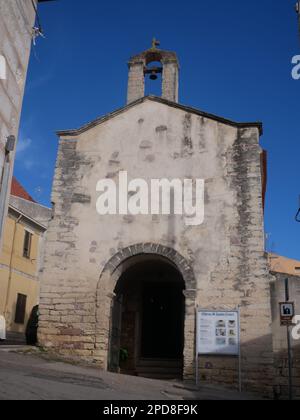 URI, Sardaigne, Italie. Église Santa Croce du XIIe siècle Banque D'Images
