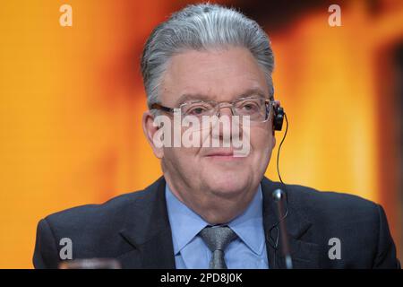 Troisdorf, Allemagne. 09th mars 2023. John PEARSON, membre de la direction, Conférence de presse annuelle du Groupe Deutsche Post DHL à Bonn/Troisdorf sur 9 mars 2023. Credit: dpa/Alay Live News Banque D'Images