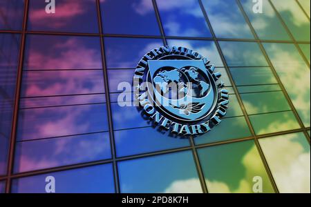 Washington, D.C., États-Unis, 10 mars 2023: Concept de construction de verre au siège du Fonds monétaire international. Symbole de l'agence financière des Nations Unies du FMI Banque D'Images