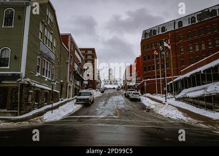 Horloge de la ville de Halifax située au bas de la colline de la citadelle, au sommet de la rue Carmichael Banque D'Images