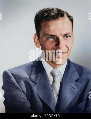 Frank Sinatra dans 'The Tender Trap' (MGM, 1955) photo de publicité colorisée Banque D'Images