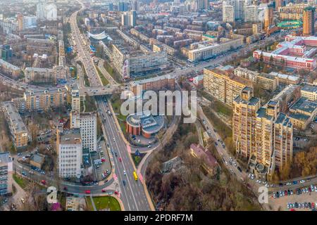 Kiev, Ukraine - janvier, 2018:ville de l'air. Quartiers résidentiels. Banque D'Images