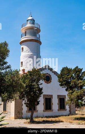 Phare Far del Cap gros près de Port de Soller, Majorque, Espagne Banque D'Images