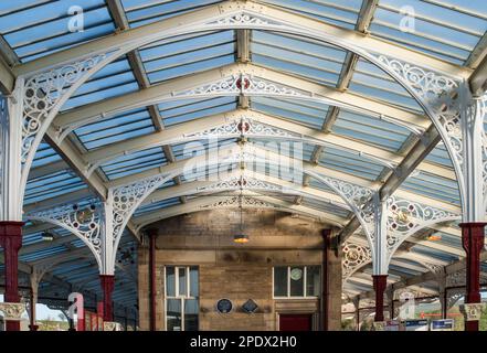 Gare de Hellifield dans le North Yorkshire. Point d'arrêt sur la ligne Settle * Carlisle pour les trains à vapeur qui prennent de l'eau. Banque D'Images