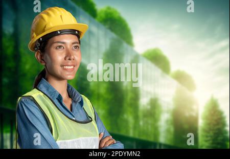 Portrait d'un travailleur de l'industrie sur le lieu de travail, emploi industriel exceptionnel Banque D'Images