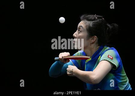 Singapour. 15th mars 2023. Han Ying de l'Allemagne sert pendant le match des femmes célibataires de 16 contre Chen Xingtong de Chine au World Table tennis (WTT) Singapore Smash à Singapour sur 15 mars 2023. Crédit: Puis Chih Wey/Xinhua/Alay Live News Banque D'Images