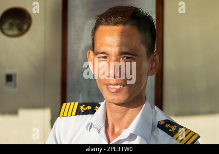 M. Cong, capitaine du bateau de croisière sur le Mékong Victoria Mekong. Banque D'Images