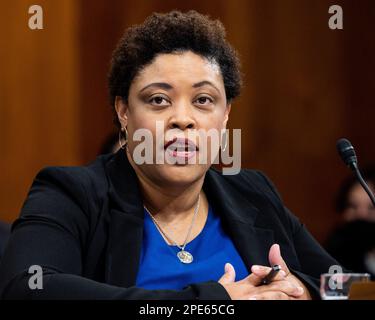 Washington, États-Unis. 15th mars 2023. Shalanda Young, directrice du Bureau de la gestion et du budget (BMB), s'exprimant lors d'une audience du Comité du budget du Sénat au Capitole des États-Unis. (Photo de Michael Brochstein/Sipa USA) crédit: SIPA USA/Alay Live News Banque D'Images