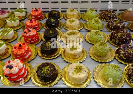 Desserts italiens, dolci, tartelettes, pâtisseries, foire au chocolat, Turin, Piémont, Italie Banque D'Images