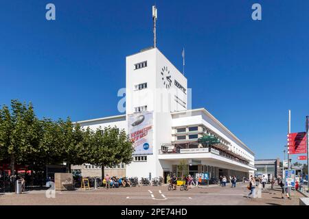 Zeppelin Museum, vue extérieure, Friedrichshafen, Bade-Wurtemberg, Allemagne Banque D'Images