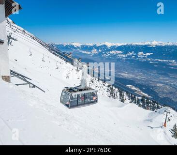 Seegrubenbahn, domaine skiable de Nordkette Innsbruck, Tyrol Banque D'Images