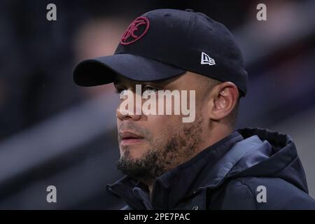 Vincent Kompany gérant de Burnley pendant le match de championnat Sky Bet Hull City vs Burnley au MKM Stadium, Hull, Royaume-Uni. 15th mars 2023. (Photo de James Heaton/News Images) à Hull (Royaume-Uni) le 3/15/2023. (Photo de James Heaton/News Images/Sipa USA) crédit: SIPA USA/Alay Live News Banque D'Images