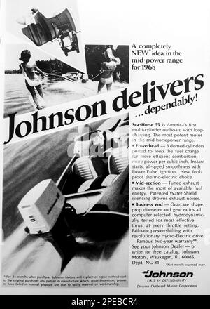 Johnson Motors annonce dans un magazine NatGeo janvier 1968 Banque D'Images