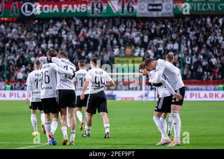 Varsovie, Pologne. 12th mars 2023. L'équipe de Legia célèbre un but lors du match polonais de la Ligue PKO Ekstraklasa entre Legia Warszawa et PGE FKS Stal Mielec au stade municipal de Maréchal Jozef Pilsudski Legia Warsaw. Score final; Legia Warszawa 2:0 PGE FKS Stal Mielec. (Photo de Mikolaj Barbanell/SOPA Images/Sipa USA) crédit: SIPA USA/Alay Live News Banque D'Images