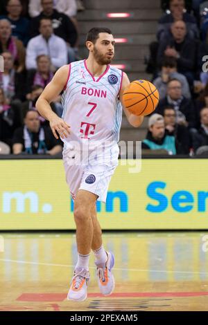 Bonn, Allemagne. 14th mars 2023. Sebastian HERRERA (BON, mi.) sur le ballon, simple action. Score final 85:75, paniers de la Ligue des Champions de basket-ball/Telekom Bonn-BAXI Manresa/BONN vs MANN/Round of 16 - Groupe J/5th, dans le TELEKOMMOME, on 14 mars 2023 Credit: dpa/Alamy Live News Banque D'Images