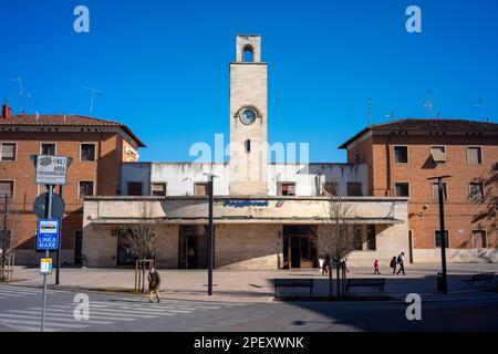 Gare de Poggibonsi en Toscane, Italie. Banque D'Images