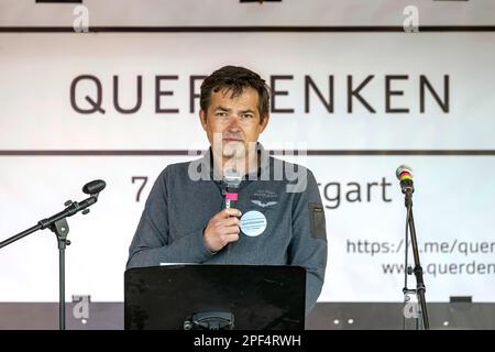 Michael Ballweg, initiateur de l'initiative Querdenken 711, proteste contre les restrictions de Corona, Stuttgart, Bade-Wurtemberg Banque D'Images