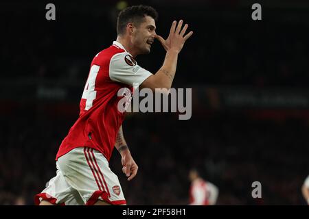 Stade Emirates, Londres, Royaume-Uni. 16th mars 2023. Europa League football, Round of 16, second Leg, Arsenal versus Sporting Lisbon ; Granit Xhaka d'Arsenal célèbre après avoir obtenu son score pour 1-0 dans le crédit de 19th minutes : action plus Sports/Alay Live News Banque D'Images