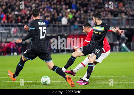 ALKMAAR - Vangelis Pavlidis d'AZ Alkmaar marque le 2-1.(lr) Nicolo Casale de SS Lazio, Luis Alberto de SS Lazio, Vangelis Pavlidis d'AZ Alkmaar lors du match de la ligue de la Conférence de l'UEFA de 16 entre AZ Alkmaar et SS Lazio dans le stade AFAS à 16 mars 2023 à Alkmaar, Pays-Bas. ANP ED VAN DE POL Banque D'Images